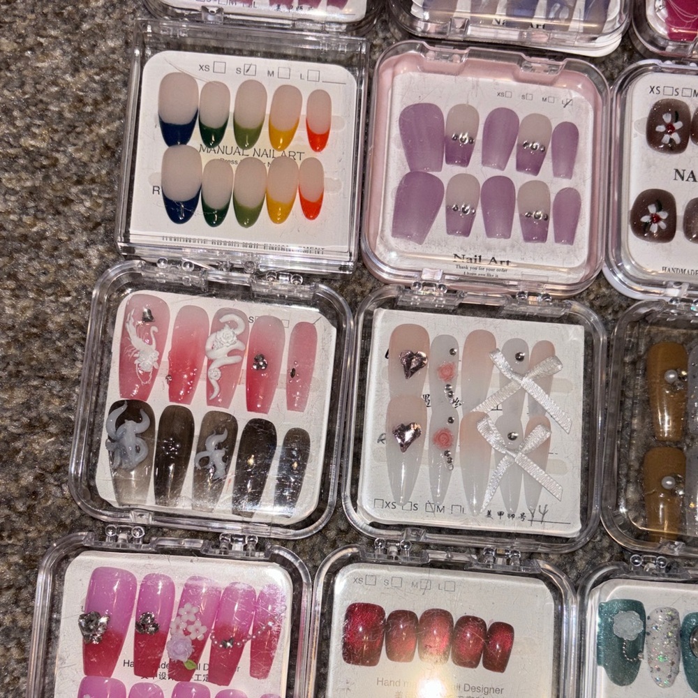 Assorted Press-On Nail Set Collection - Multi Color - Picture 7 of 14